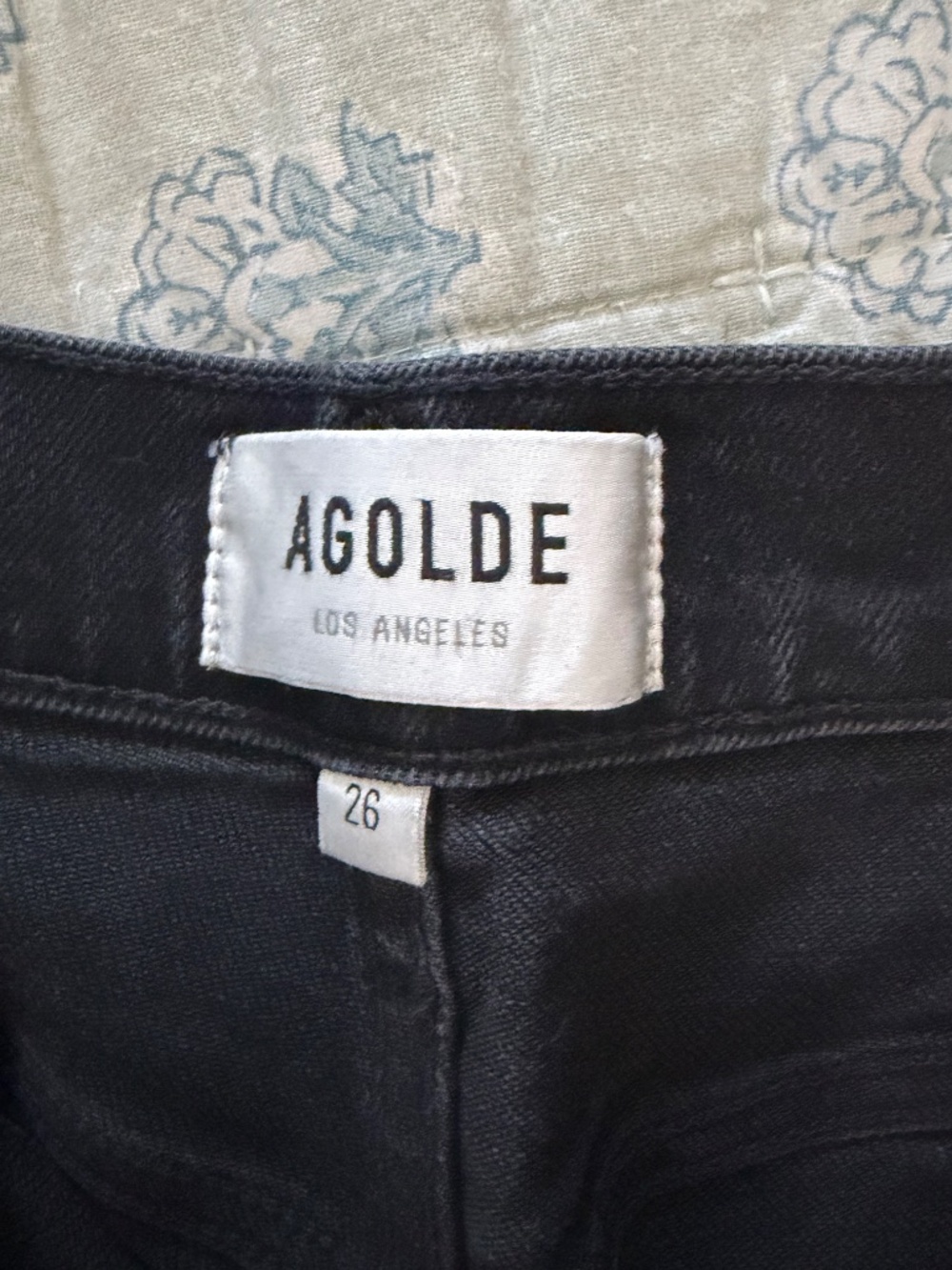 Agolde Riley Crop Jeans - Picture 2 of 3